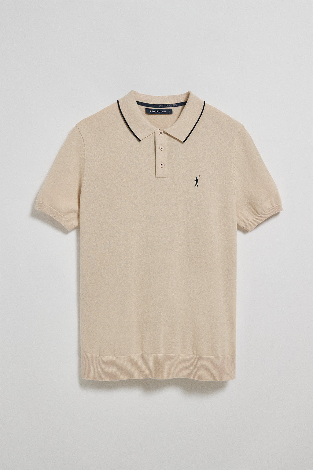 Polo beige en maille avec boutons