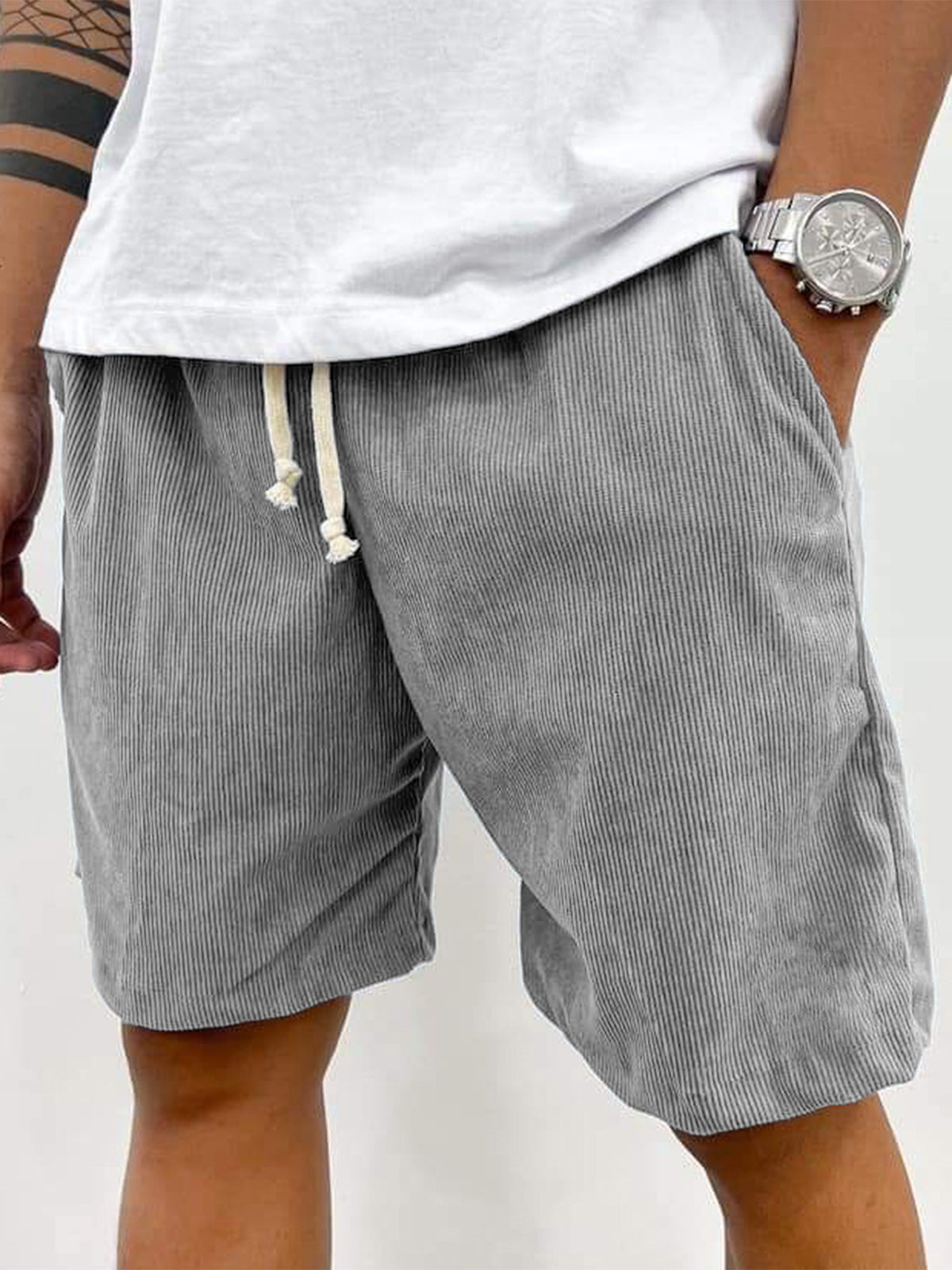 Shorts en velours côtelé stretch