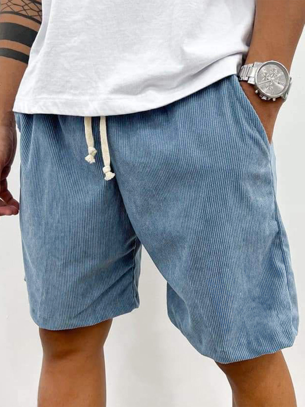 Shorts en velours côtelé stretch