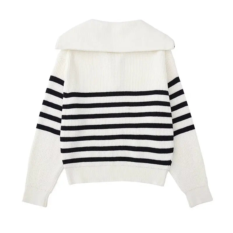 Pull zippé à rayures